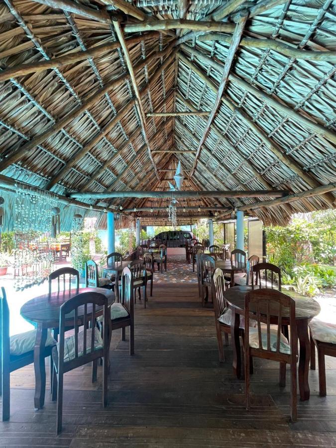 Hotel Atelie del Mar Monterrico Buitenkant foto