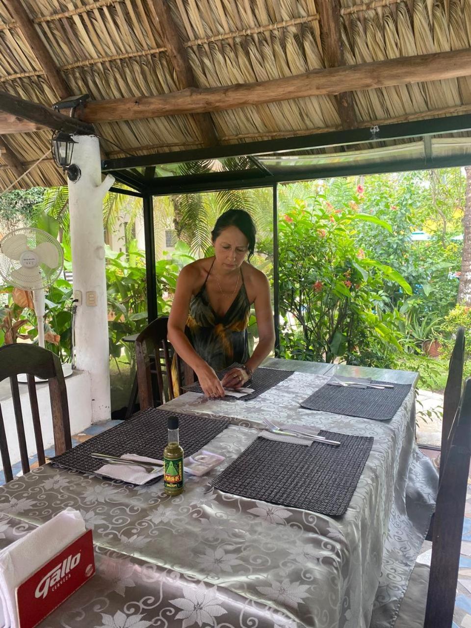 Hotel Atelie del Mar Monterrico Buitenkant foto